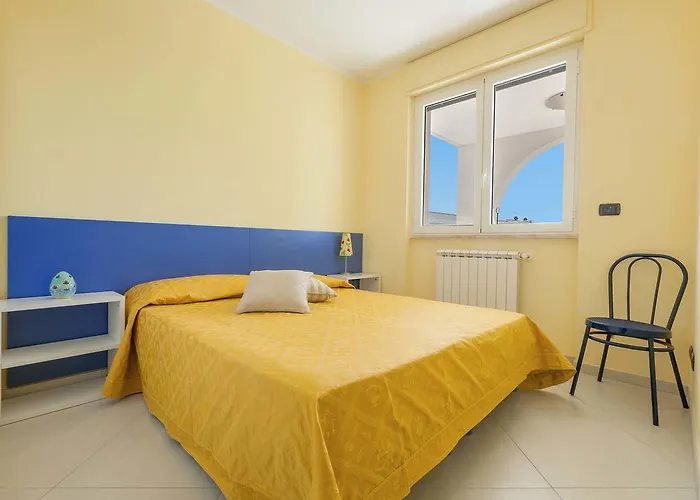 Aurora D'otranto אוטרנטו